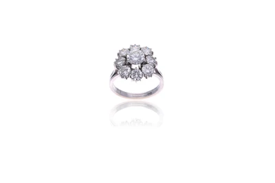 Anello con diamanti - Asta Orologi & Gioielli Anello con diamanti - Asta Orologi & Gioielli