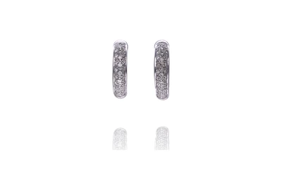 Paio di orecchini a cerchio con diamanti - Asta Orologi & Gioielli Paio di orecchini a cerchio con diamanti - Asta Orologi & Gioielli