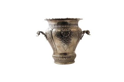 Vaso con manici in argento - Asta Orologi & Gioielli Vaso con manici in argento - Asta Orologi & Gioielli