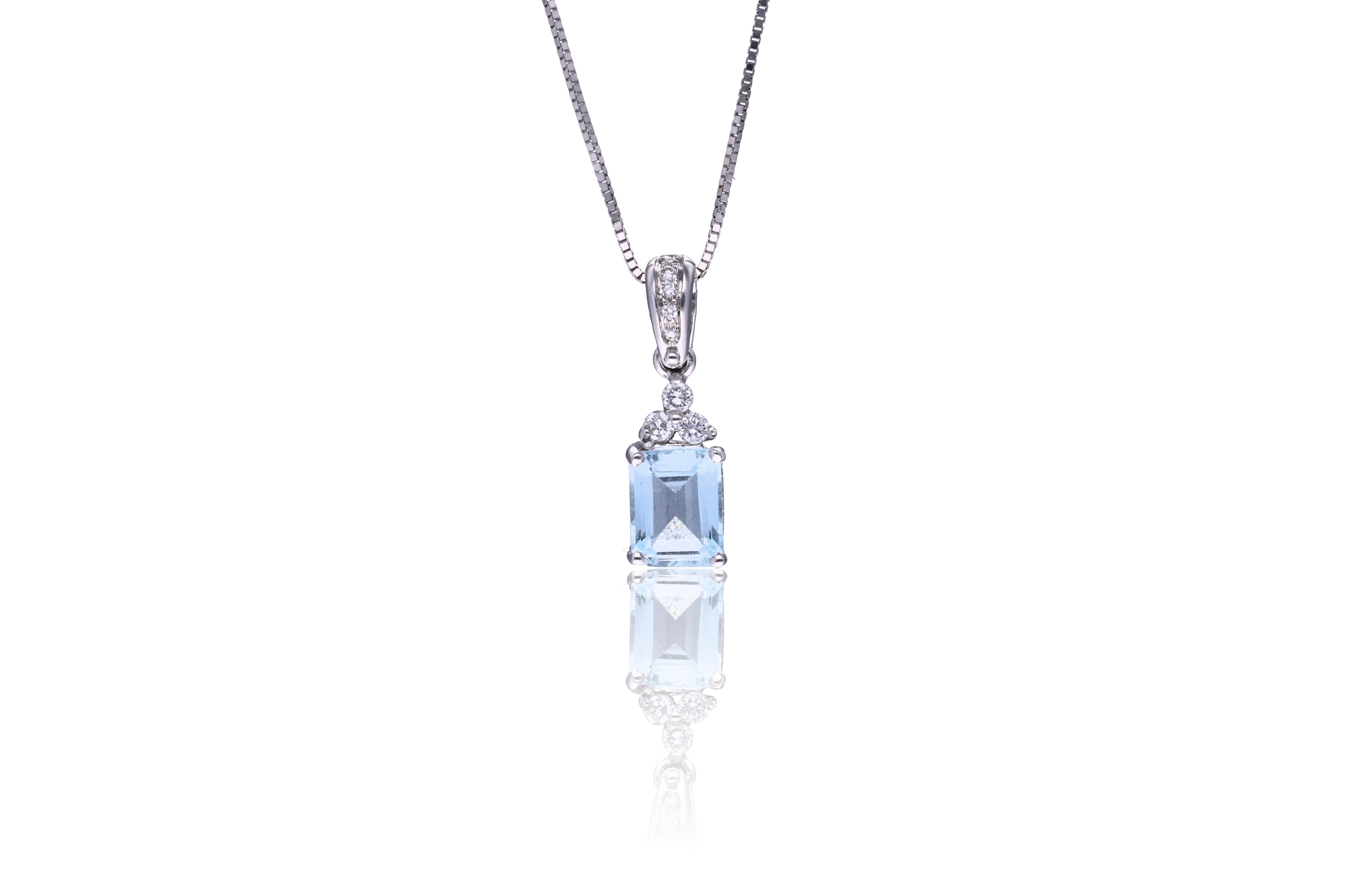 Recarlo, collana e ciondolo con acquamarina e diamanti - Asta Orologi & Gioielli