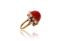 Anello con corallo - Asta Speciale Tesori d'Autunno