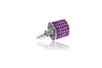 Anello con diamanti, zaffiri e corindoni rosa - Asta Speciale Tesori d'Autunno