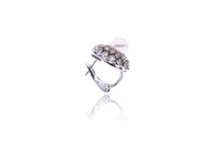 Demi parure, anello e paio di orecchini con perle coltivate e diamanti - Asta Speciale Tesori d'Autunno