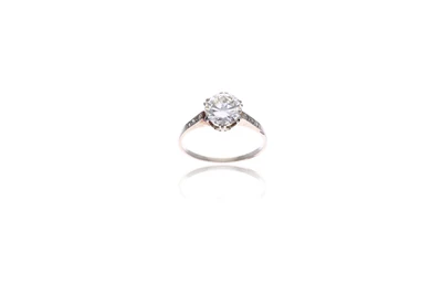 Anello in oro con diamante - Asta Speciale Tesori d'Autunno