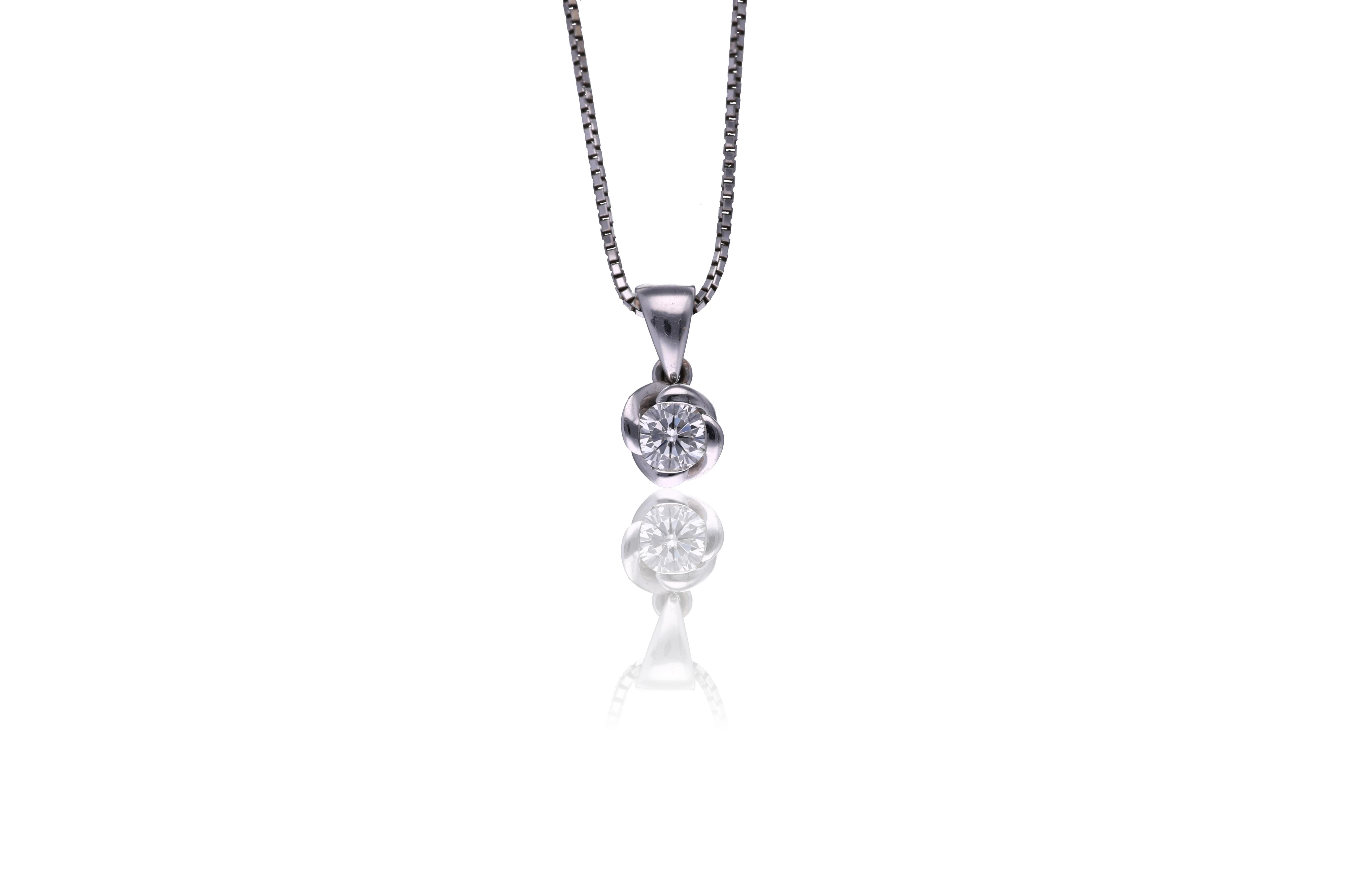 Damiani, collana e ciondolo con diamante - Asta Speciale Tesori d'Autunno