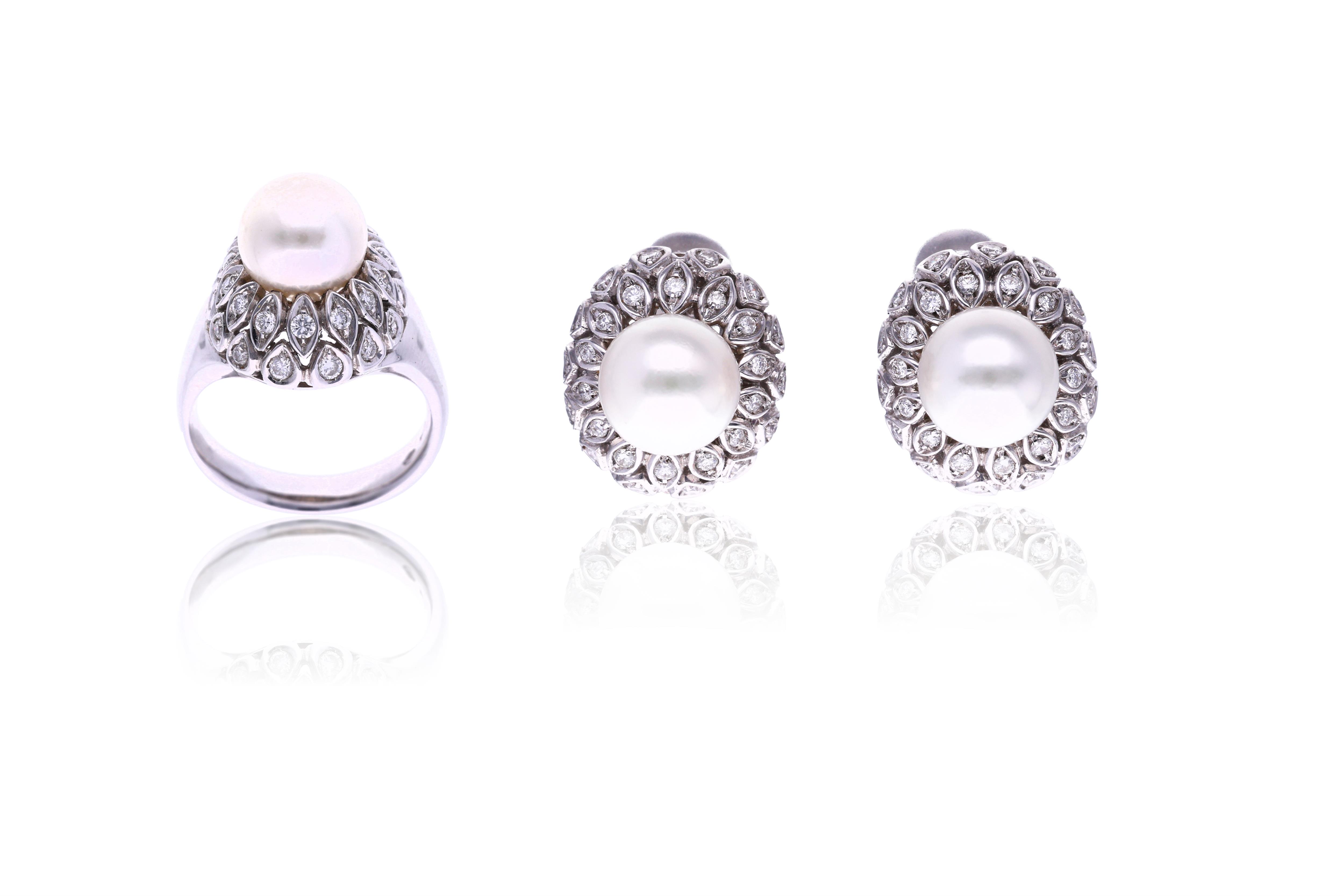 Demi parure, anello e paio di orecchini con perle coltivate e diamanti - Asta Speciale Tesori d'Autunno