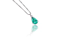 Collana e ciondolo con diamante e smeraldo - Asta Speciale