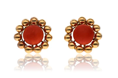 Paio di orecchini con corallo - Asta Speciale
