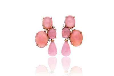 Paio di orecchini con opali rosa e diamanti - Asta Speciale