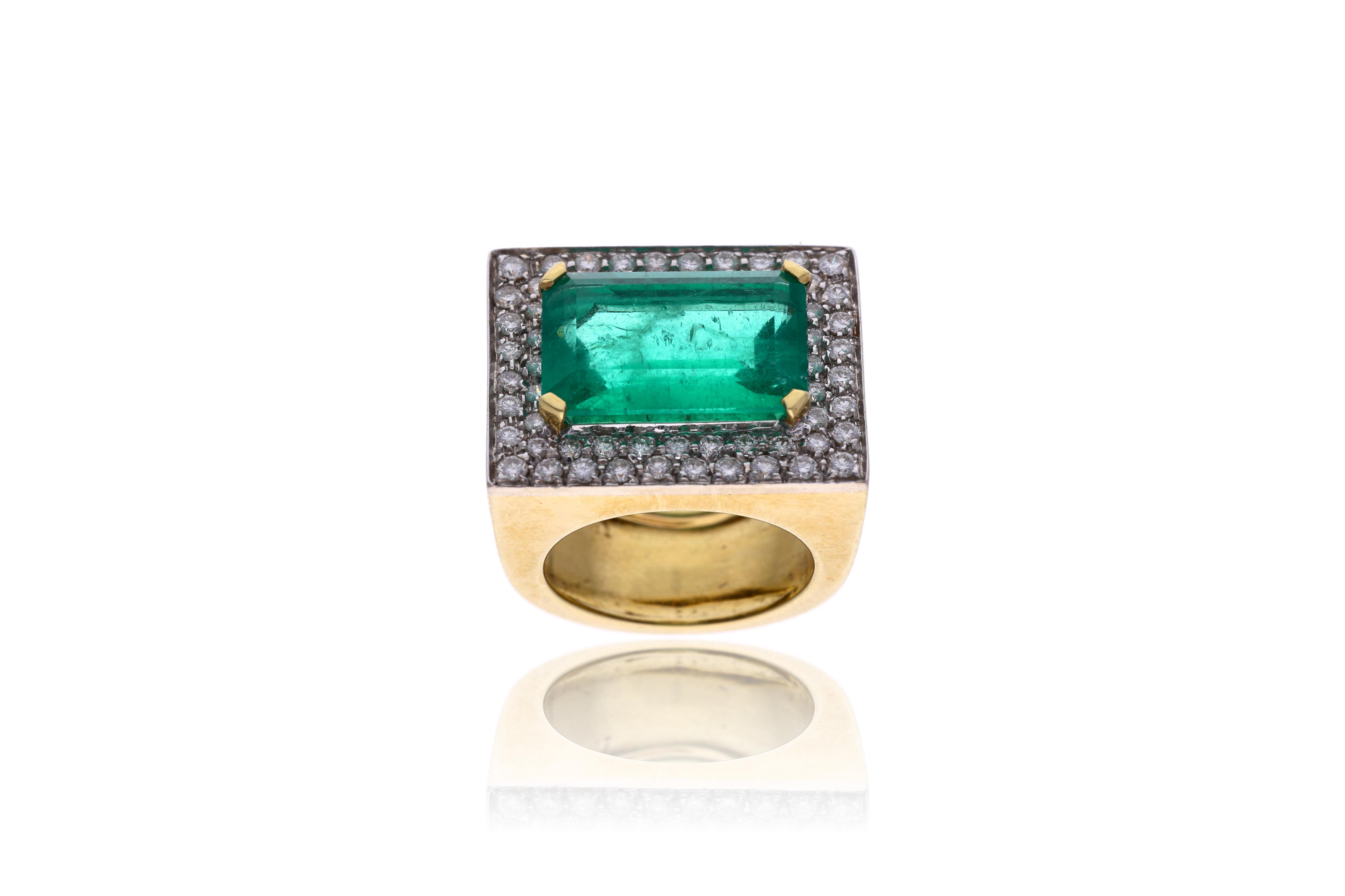 Anello con smeraldo e diamanti - Asta Speciale