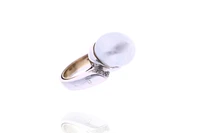 Anello con perla barocca e diamanti - Asta Speciale San Valentino
