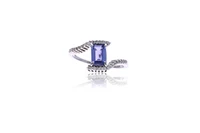 Anello con tanzanite e diamanti - Asta Speciale San Valentino
