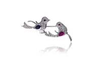 Spilla con diamanti, rubini e zaffiri - Asta Speciale San Valentino