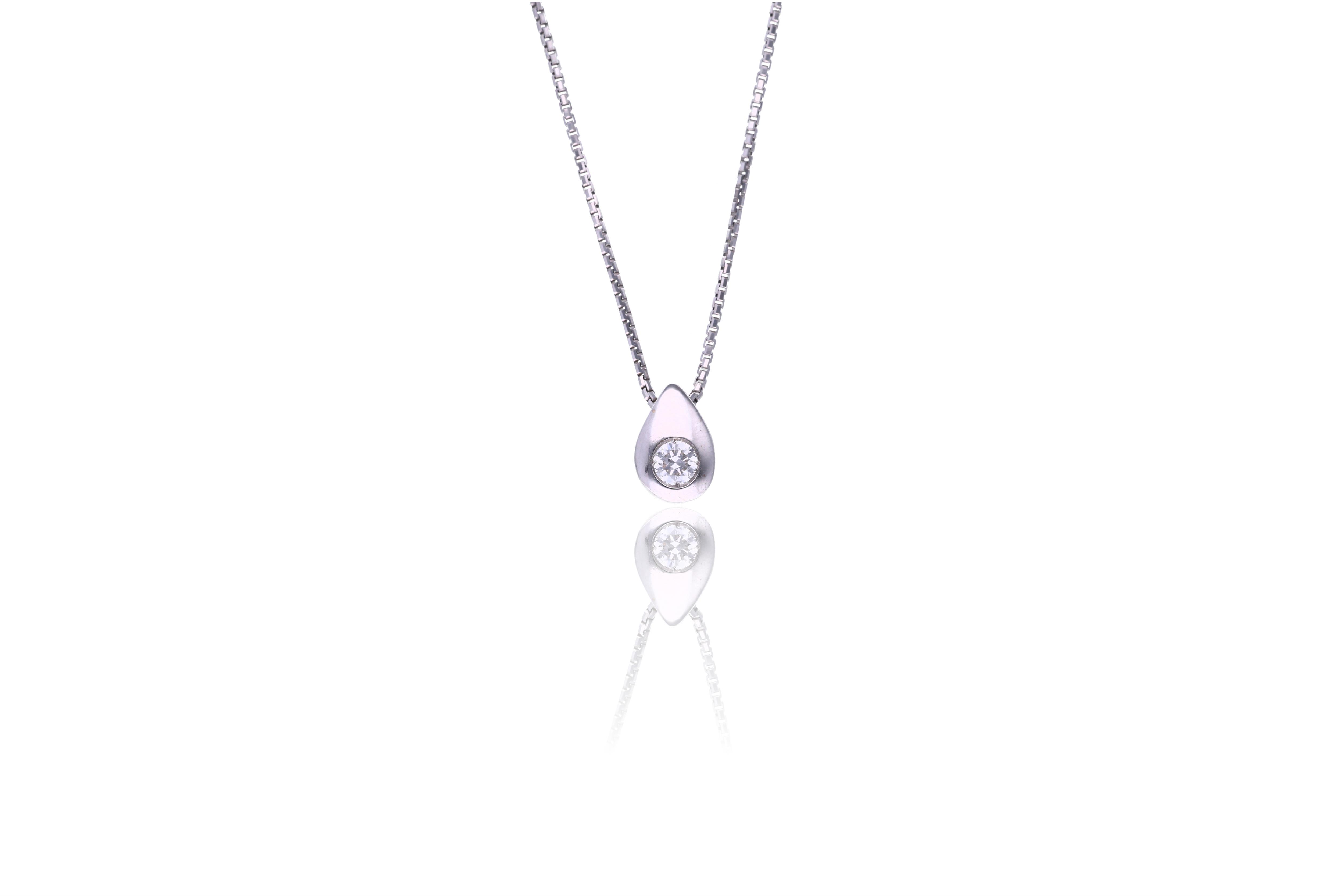 Collana con diamante - Asta Speciale San Valentino