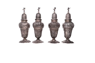 Quattro spargi sale in argento - Asta Tesori di Pasqua - Gioielli da riscoprire