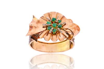 Bracciale a fascia rigido con diamanti e smeraldi - Asta Primavera d'Oro - Gioielli in fiore