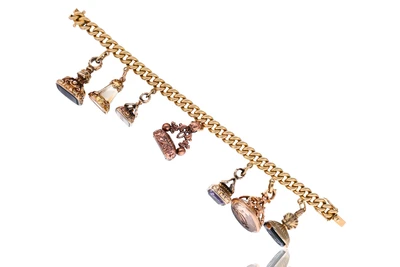 Bracciale con charms - Asta Primavera d'Oro - Gioielli in fiore
